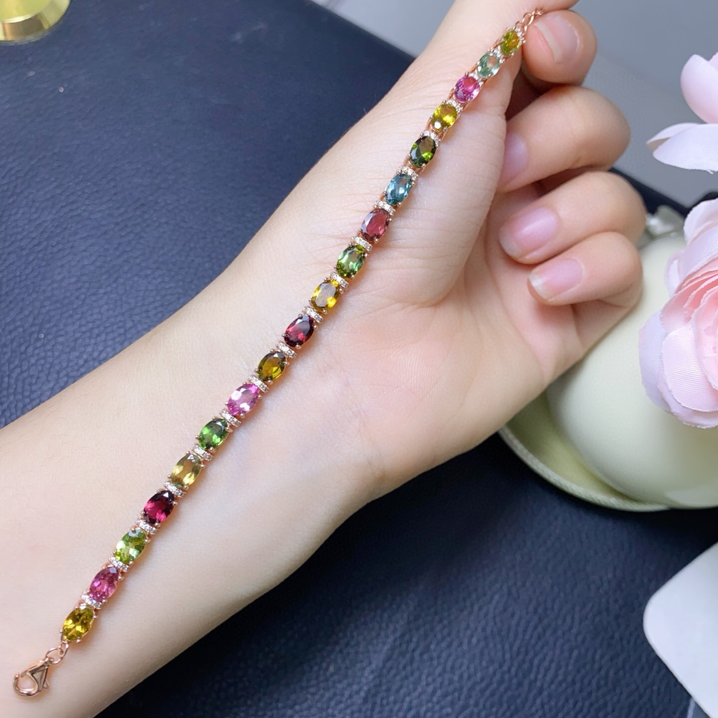 سوار من الفضة عيار 925 مع حجر  - مراجعة Gemstone Bracelet Healing وسعره